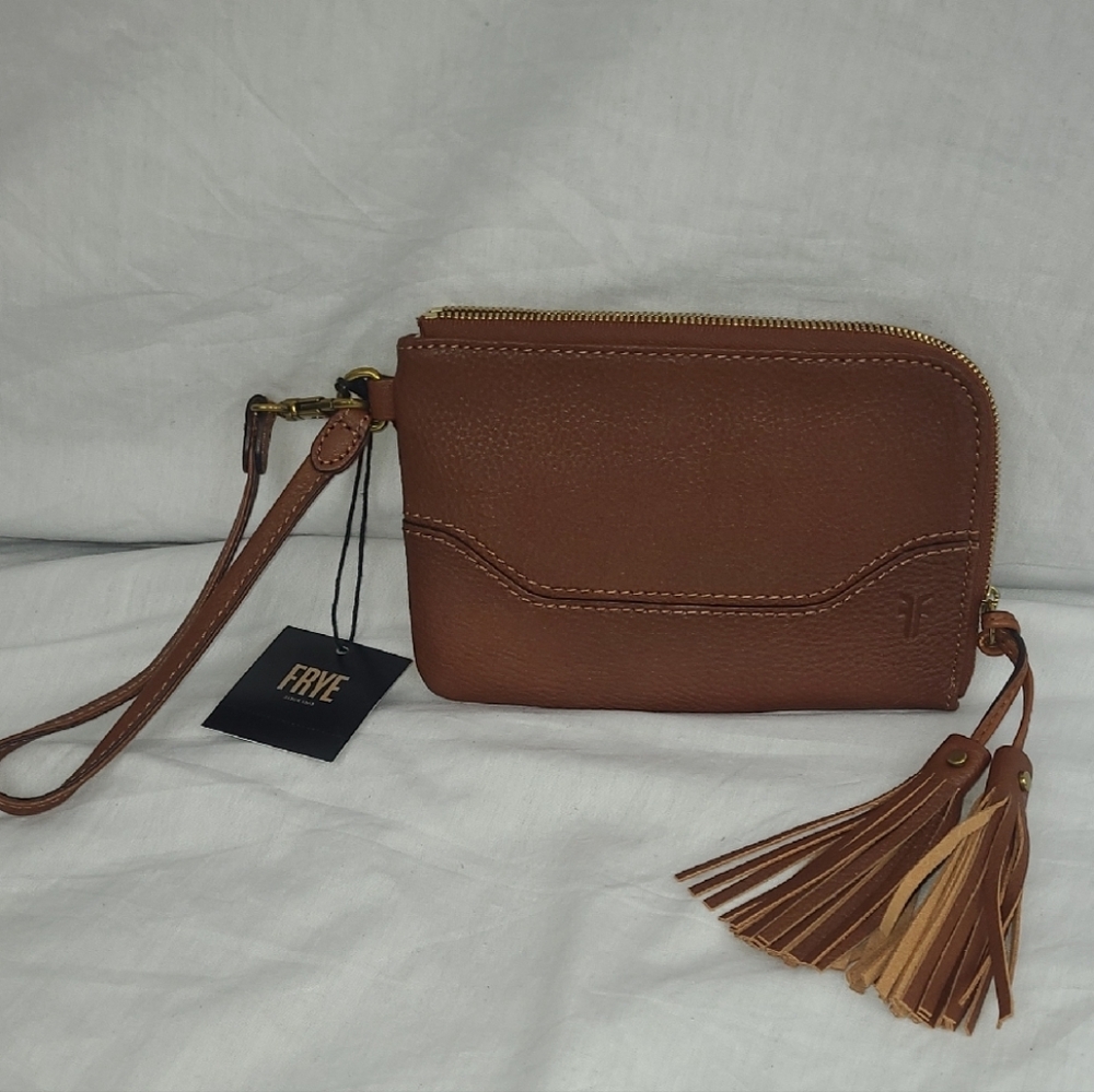 FRYE NEW Cognac Brown Leather Wallet PAIGE Wristlet With Tassle And Strap NWT